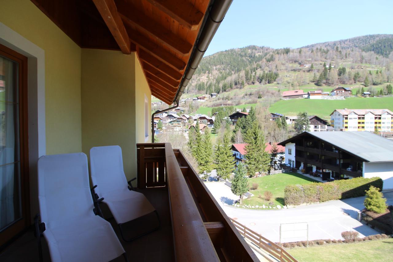 Haus Martina By Isa Agentur Appartement Bad Kleinkirchheim Buitenkant foto